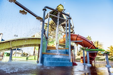 Classified Image: South Hedland Aquatic Centre - Aqua Tower